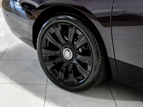 Used 2024 Rolls-Royce Ghost image 74