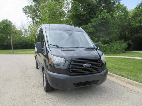 Used 2015 Ford Transit 250 148 Medium Roof RWD image 20