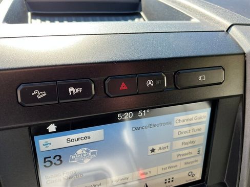 Used 2017 Ford F150 Raptor w/ Equipment Group 802A Luxury image 38