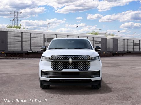 New 2027 Lincoln Navigator Reserve AWD/4WD image 27