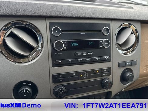 Used 2014 Ford F250 XLT w/ XLT Premium Package RWD image 26