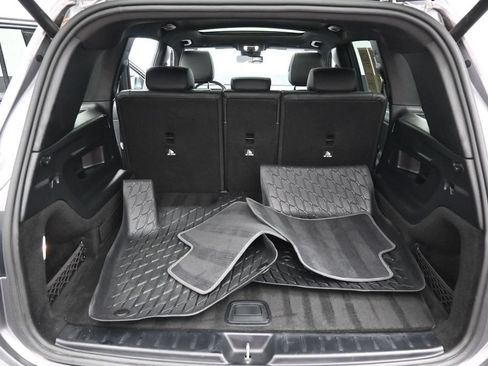 Used 2022 Mercedes-Benz GLB 250 4MATIC image 31