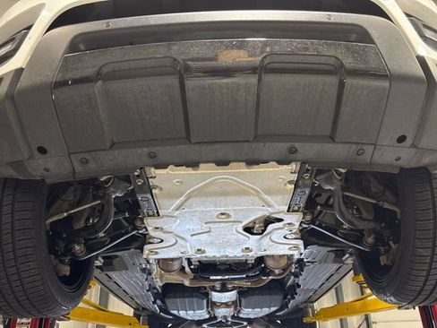 Used 2015 Land Rover Range Rover Sport HSE AWD/4WD image 32