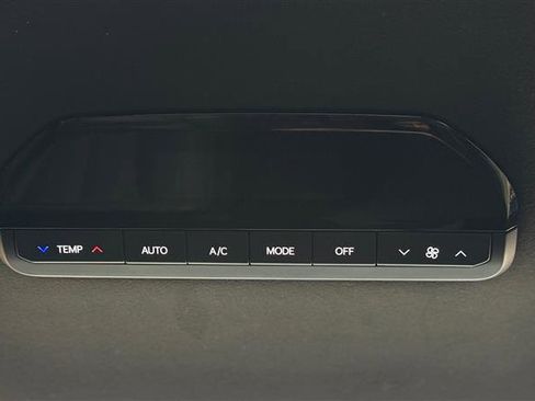 Used 2024 Kia EV9 GT-Line image 34