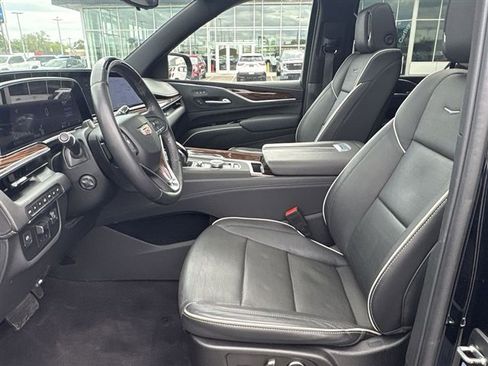 Certified 2024 Cadillac Escalade Premium Luxury w/ Performance Package AWD/4WD image 20