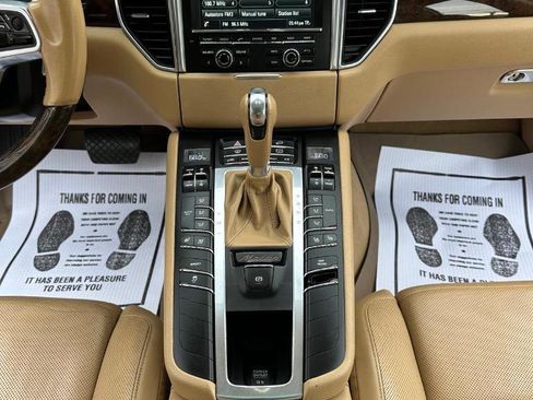 Used 2015 Porsche Macan S image 33