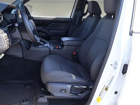 Used 2024 Toyota Tacoma SR image 14