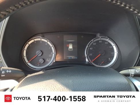 Used 2021 Toyota Highlander LE image 18