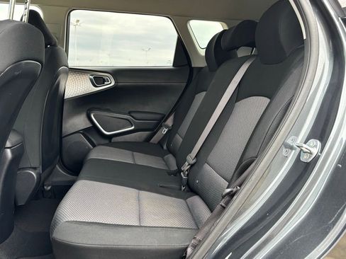 Used 2024 Kia Soul LX w/ Option Group 015 image 13