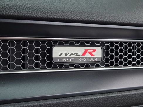 Used 2024 Honda Civic Type R image 26