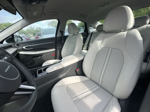 Used 2025 Hyundai Sonata SEL FWD image 14