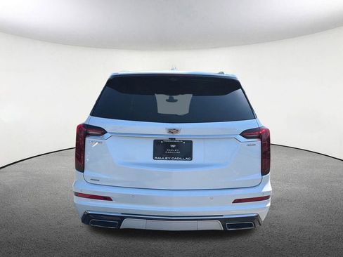 Certified 2023 Cadillac XT6 Premium Luxury w/ Platinum Package AWD/4WD image 13