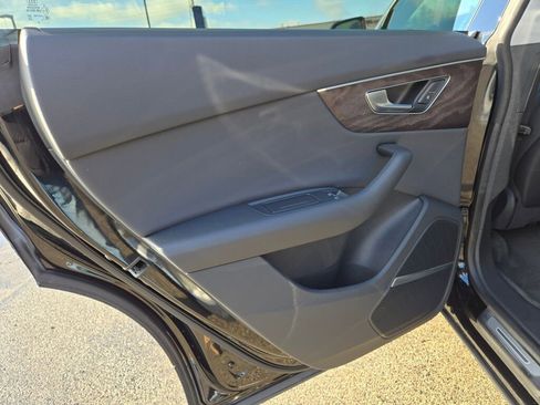 Used 2019 Audi Q8 Prestige w/ Towing Package image 23