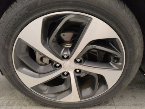 Used 2016 Hyundai Tucson Sport AWD/4WD image 31