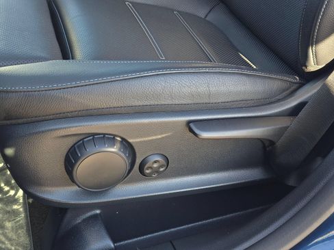 Used 2022 Mercedes-Benz GLA 250 4MATIC image 37