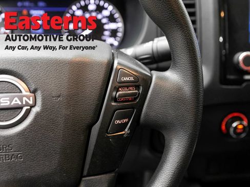Used 2022 Nissan Frontier S RWD image 15