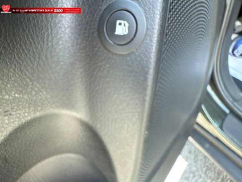 Used 2011 Kia Sorento LX FWD image 23