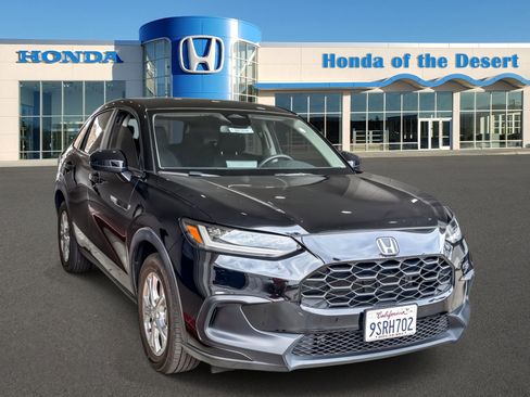 Used 2025 Honda HR-V LX image 1