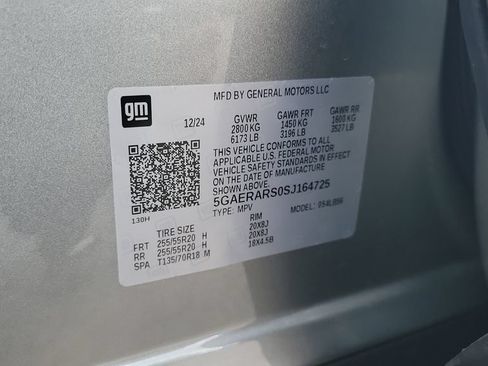 Used 2025 Buick Enclave Preferred FWD image 28