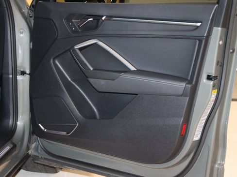 Used 2021 Audi Q3 2.0T Premium Plus w/ Premium Plus Package image 56