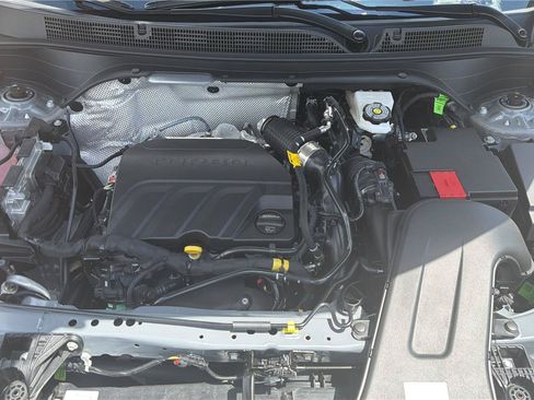 New 2026 Buick Envista Sport Touring w/ Convenience I Package FWD image 25