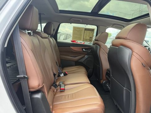 Used 2024 Acura MDX SH-AWD w/ Technology Package image 22