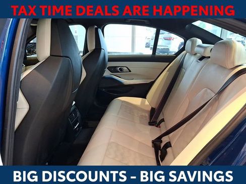 Used 2025 BMW M3 w/ Executive Package image 11