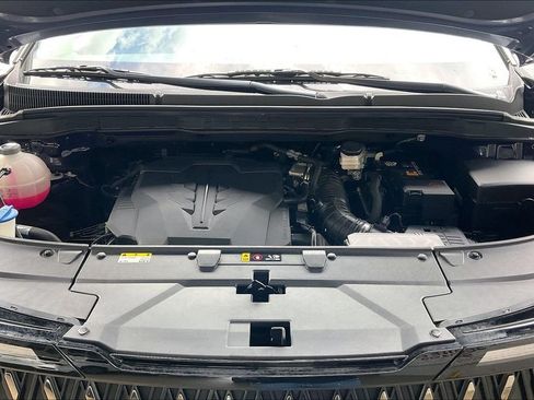 Used 2026 Kia Carnival FWD image 27