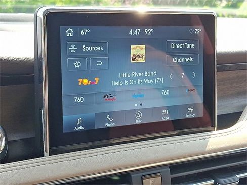 Certified 2022 Lincoln Corsair Reserve w/ Equipment Group 201A image 17