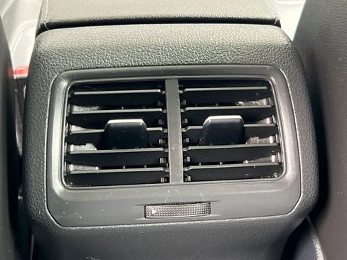 Used 2017 Volkswagen Golf Wolfsburg Edition image 14