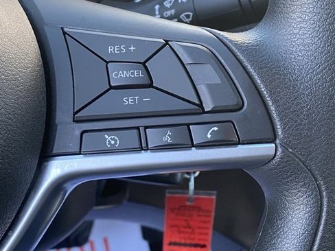 Certified 2021 Nissan Rogue Sport S image 17