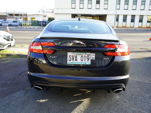 Used 2015 Jaguar XF Portfolio RWD image 24