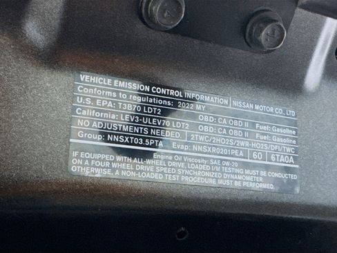 Used 2022 Nissan Pathfinder SL w/ SL Premium Package image 17