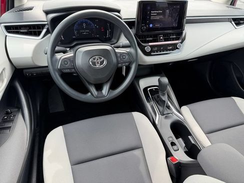 Certified 2026 Toyota Corolla LE FWD image 33