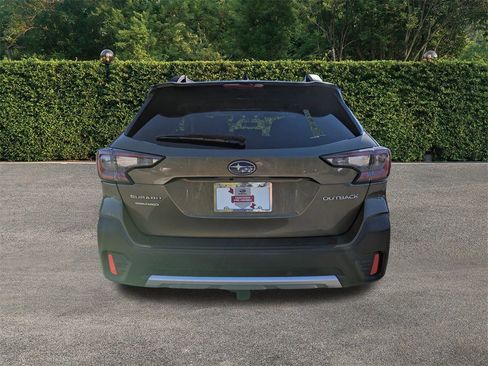 Used 2020 Subaru Outback Limited w/ Popular Package #2 image 5