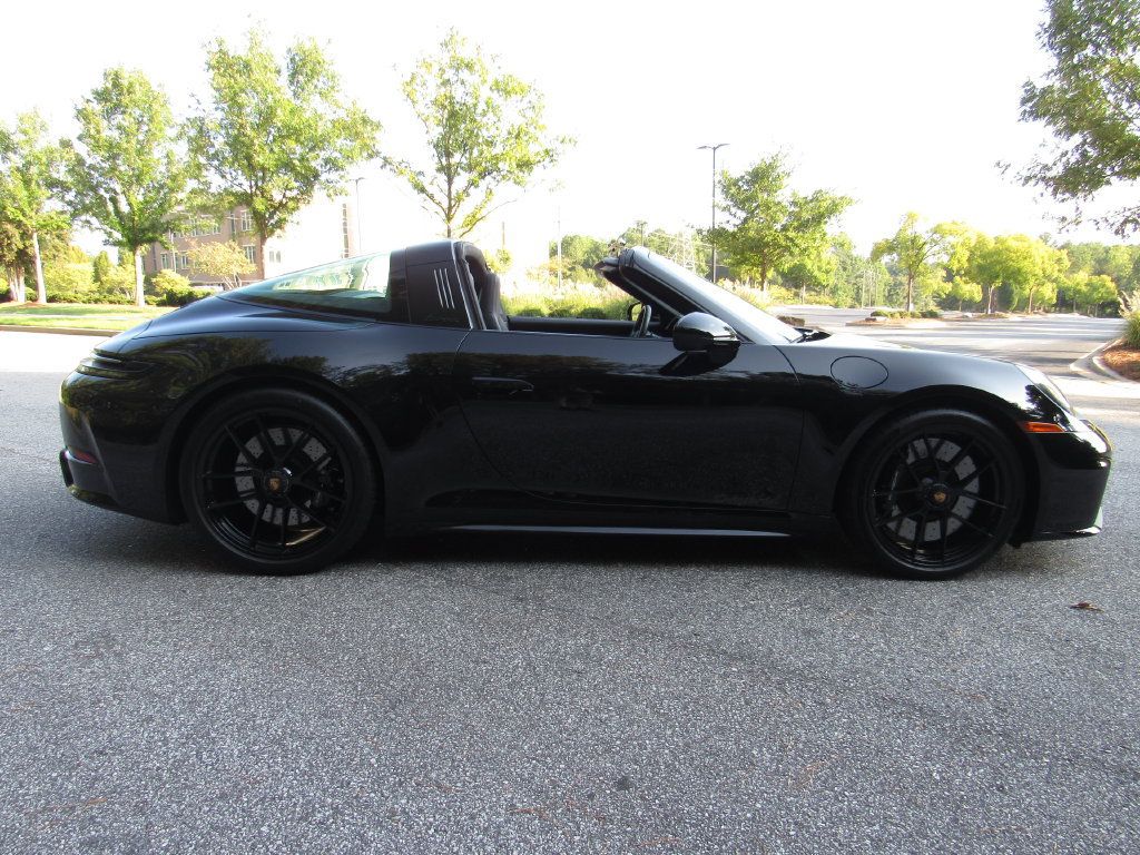 Certified 2026 Porsche 911 Targa 4 GTS AWD/4WD image 8