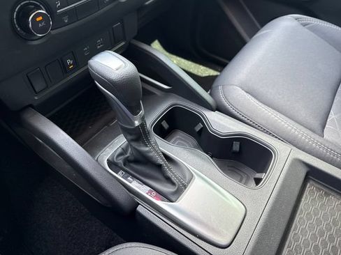 Used 2025 Nissan Frontier SV RWD image 24