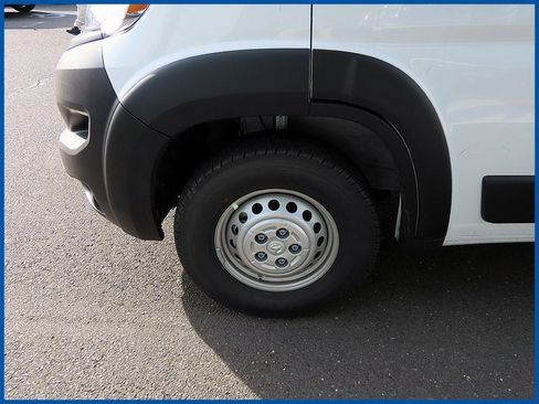 New 2026 RAM ProMaster 2500 w/ Convenience Group image 4