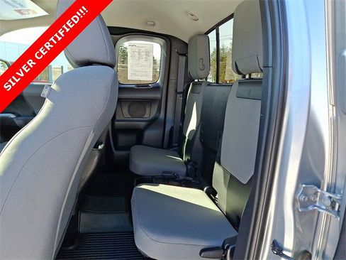 Certified 2019 Toyota Tacoma SR5 image 12