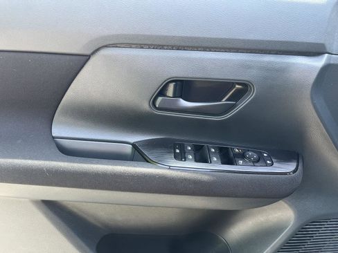 Used 2025 Nissan Kicks S w/ Charging Package AWD/4WD image 19