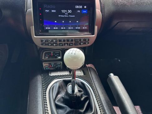Used 2010 Chevrolet Camaro SS w/ RS Package RWD image 22