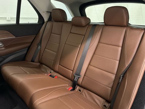 Used 2024 Mercedes-Benz GLE 450e 4MATIC image 15