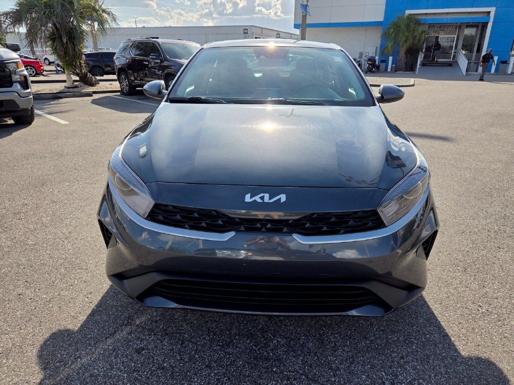 Used 2023 Kia Forte LXS FWD image 18
