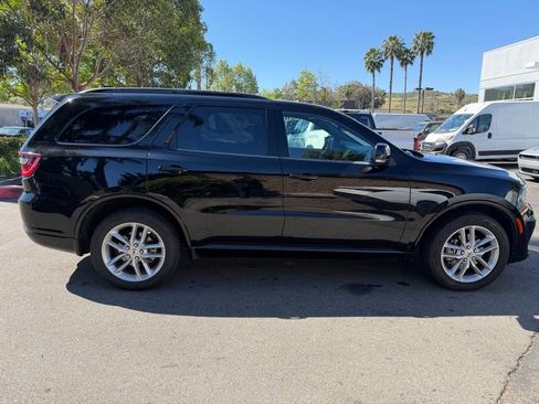 Used 2024 Dodge Durango GT image 15