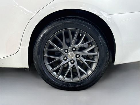 Used 2018 Lexus ES 350 w/ Premier Package FWD image 37