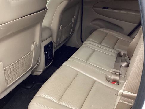 Used 2014 Jeep Grand Cherokee Limited w/ Luxury Group II image 16