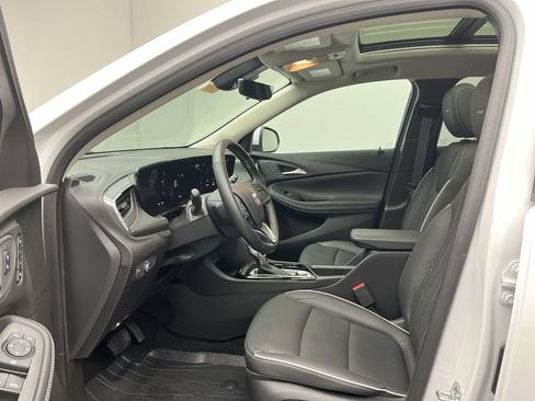 New 2026 Buick Encore GX Avenir w/ Avenir Technology Package image 3