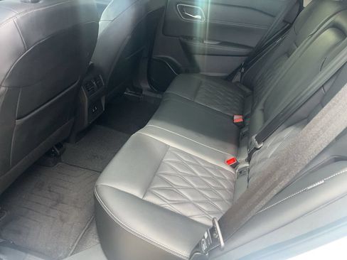 Used 2025 Nissan Rogue Platinum FWD image 3