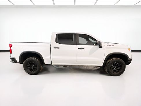 Used 2025 Chevrolet Silverado 1500 ZR2 w/ Technology Package AWD/4WD image 25