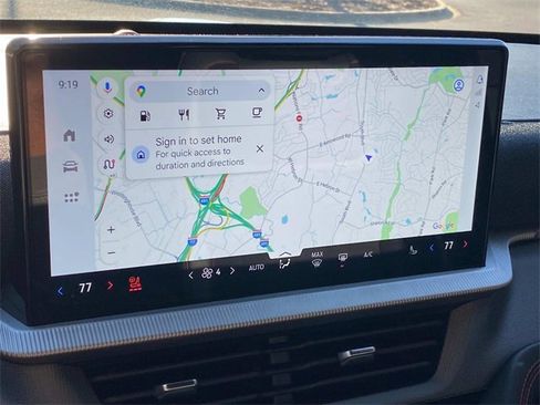 Used 2025 Ford Explorer ST image 27